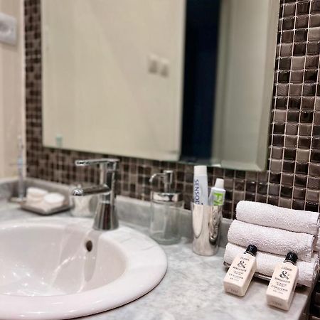 Bed & Breakfast In Designer Appartement Casablanca Exterior photo